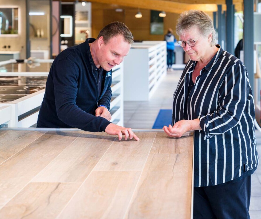 Klant zoekt tegelvloer uit bij Stienstra
