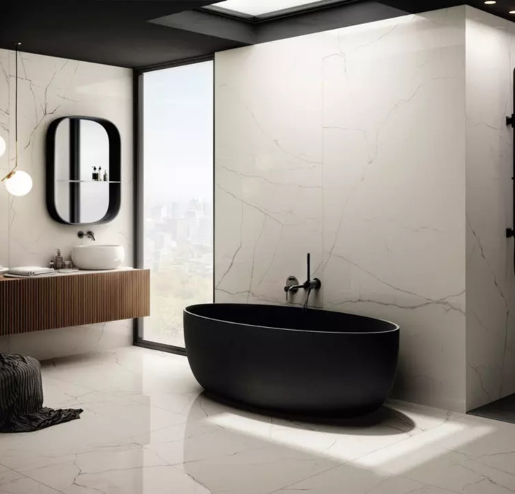 Moderne zwarte badkuip